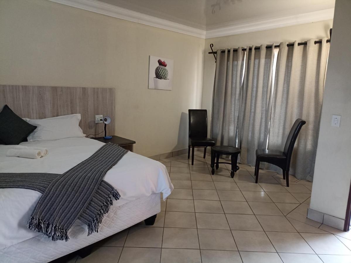 Hotel 4 Seasons Country Club Bronkhorstspruit Exterior foto